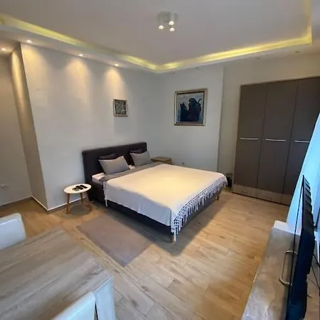 Grand Residency Luksuzan Stan U Centru Grada Apartment