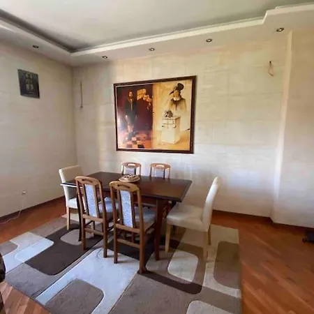 Grand Residency Luksuzan Stan U Centru Grada Apartment